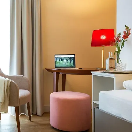 Hotel Emich's 4*
